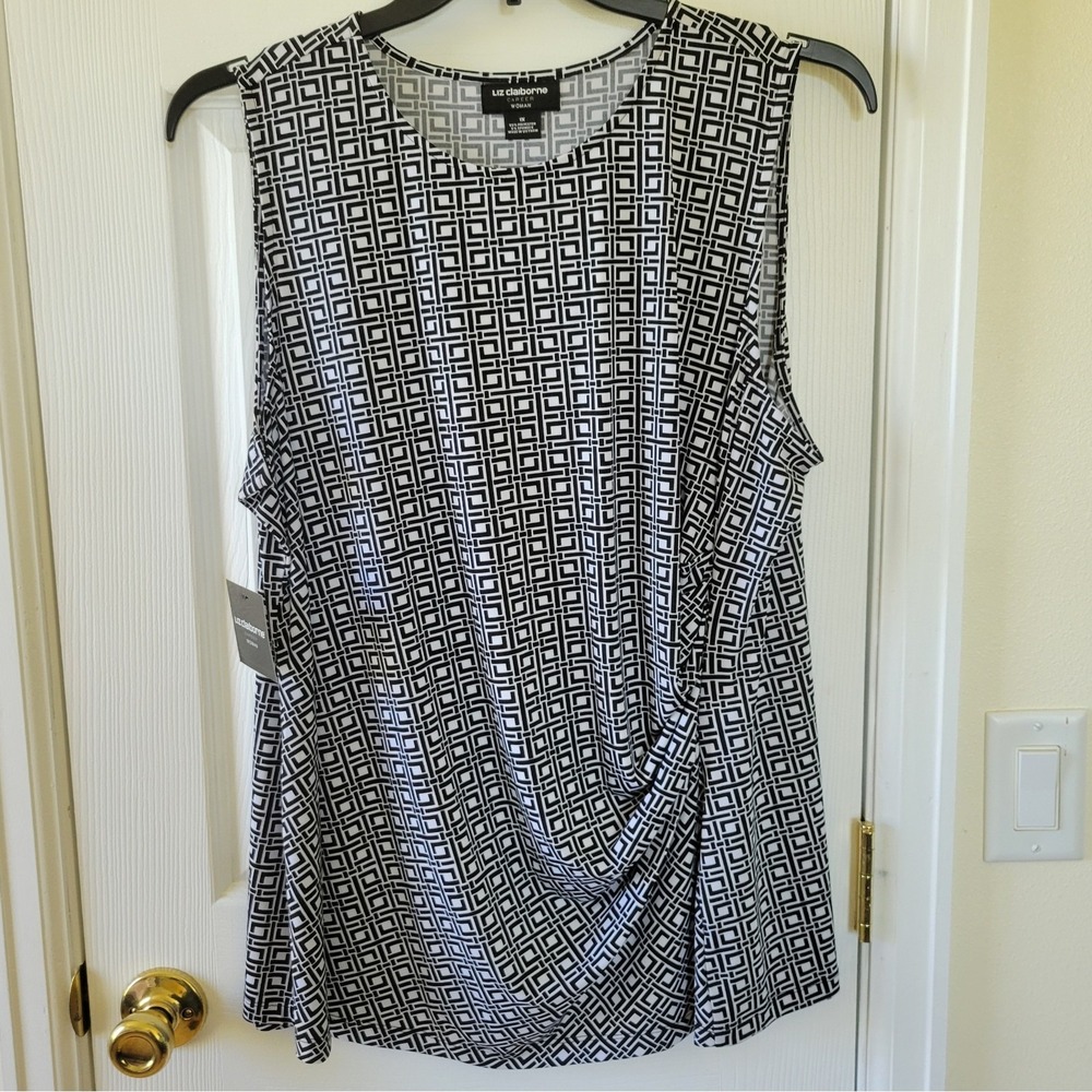 Liz Claiborne Top Tunic Size 1X Black White Geometric‎ Sleeveless Stretch